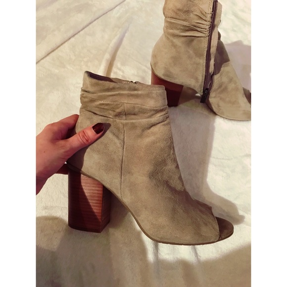 Nordstrom frida cool peep toe booties - Picture 3 of 7